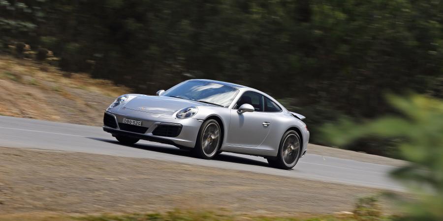  Porsche 911 Carrera S Coupe 2016 года  (AU) (фото 4 из 34)